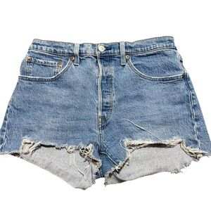 Levi's 501 Women’s Cutoff Denim Jean Shorts W30